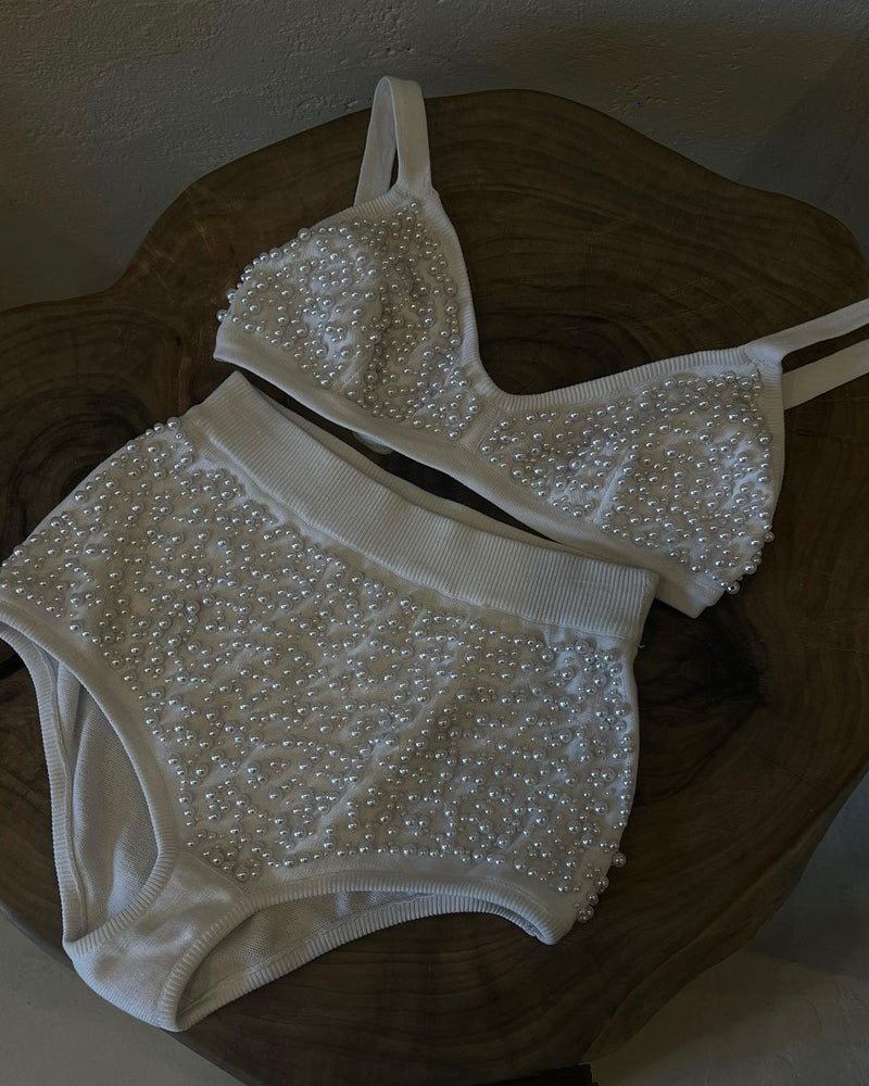 LA PEARL Bra & Shorts Set - PRE ORDER