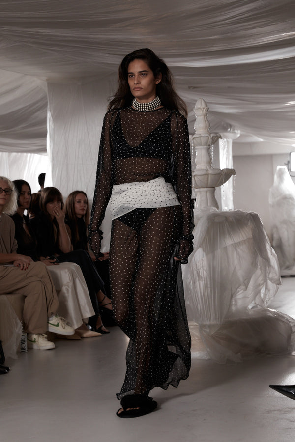 DRESS XVI