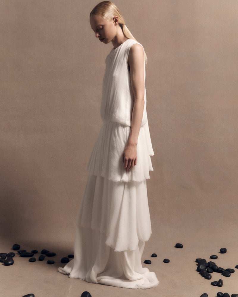 BRIDAL CAPSULE
