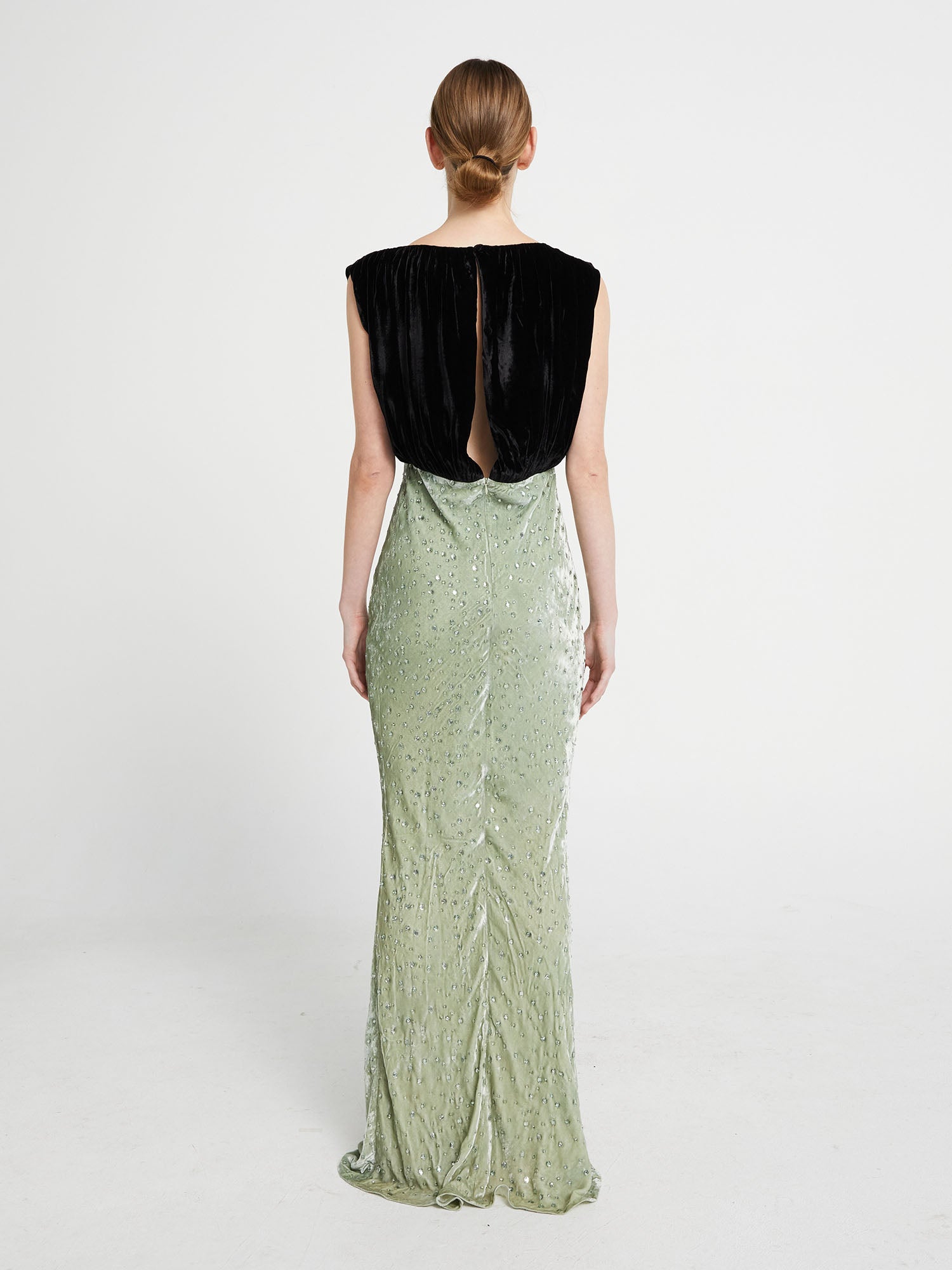 DRESS III