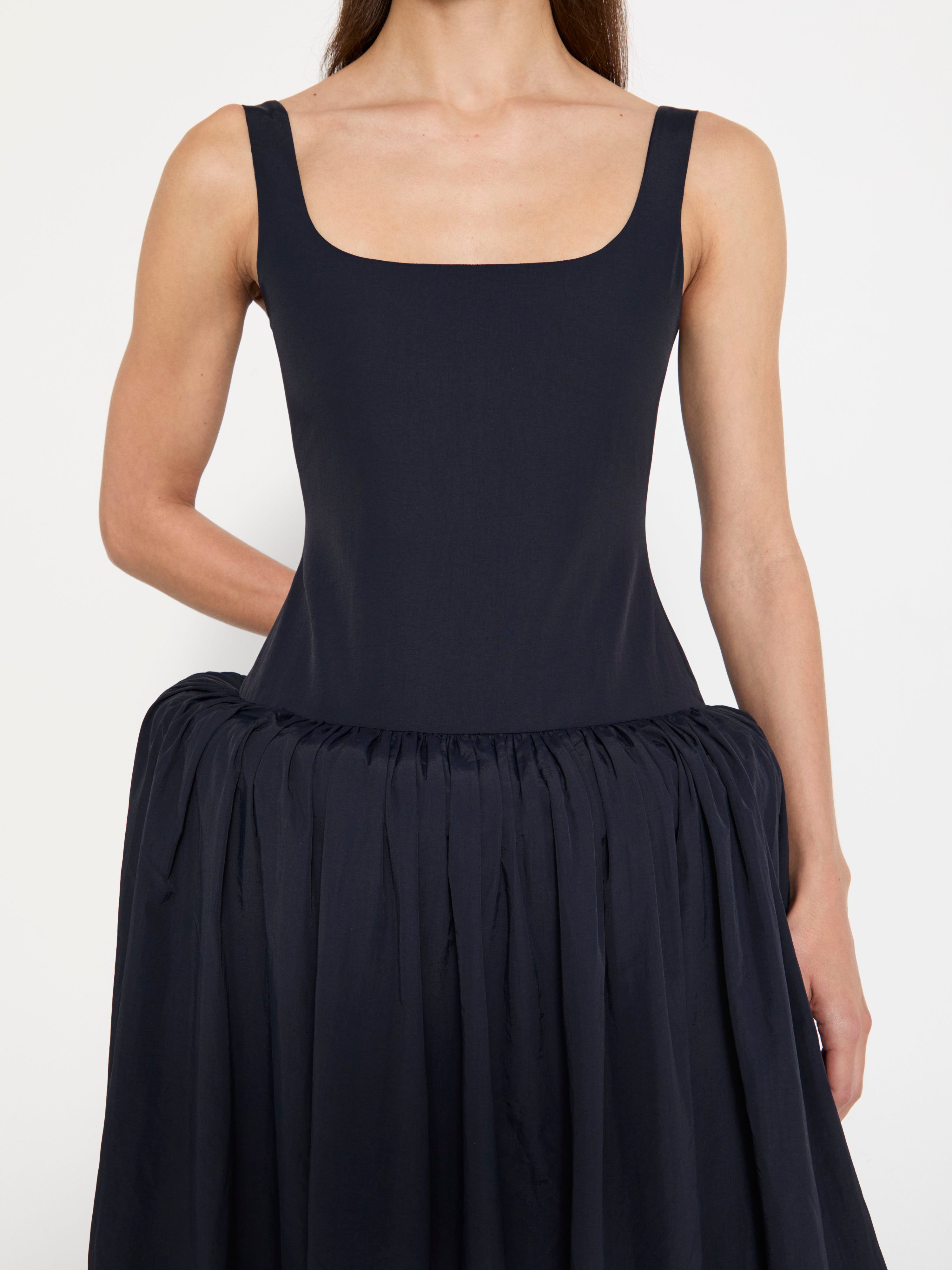 DRESS I