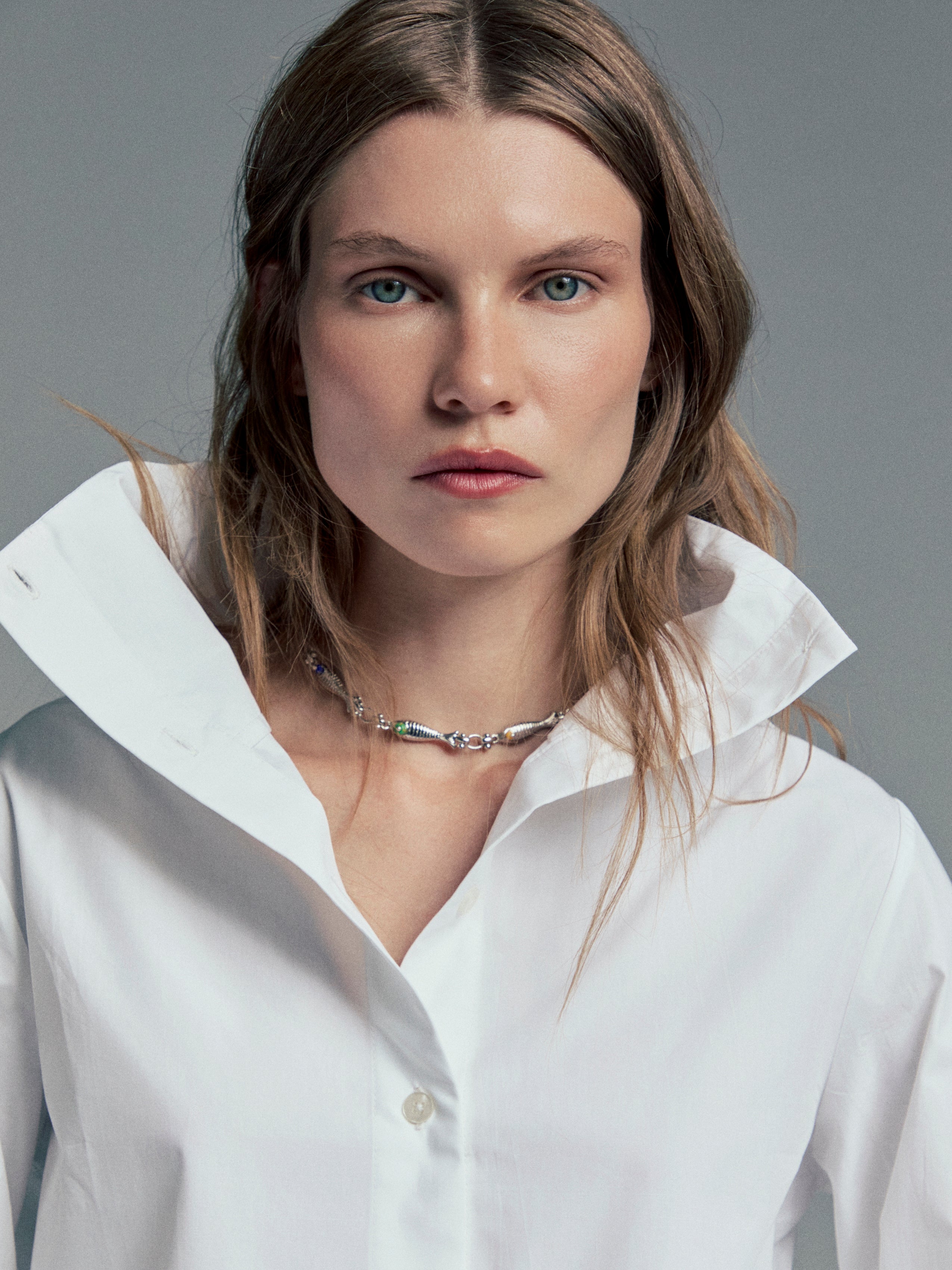 SILVER FISH NECKLACE